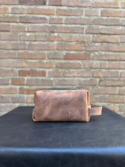 Toilettas (Dopp Kit)